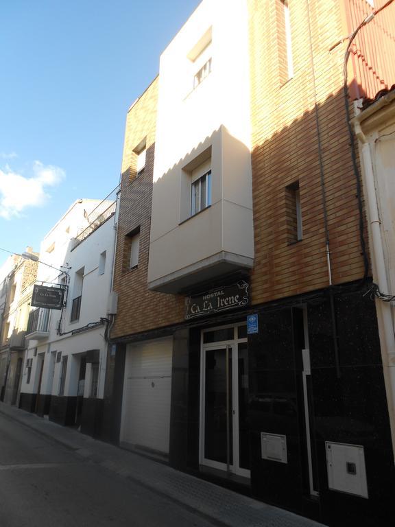 ホテル ホスタル カ ラ イレーネ Sant Vicens De Castellet エクステリア 写真
