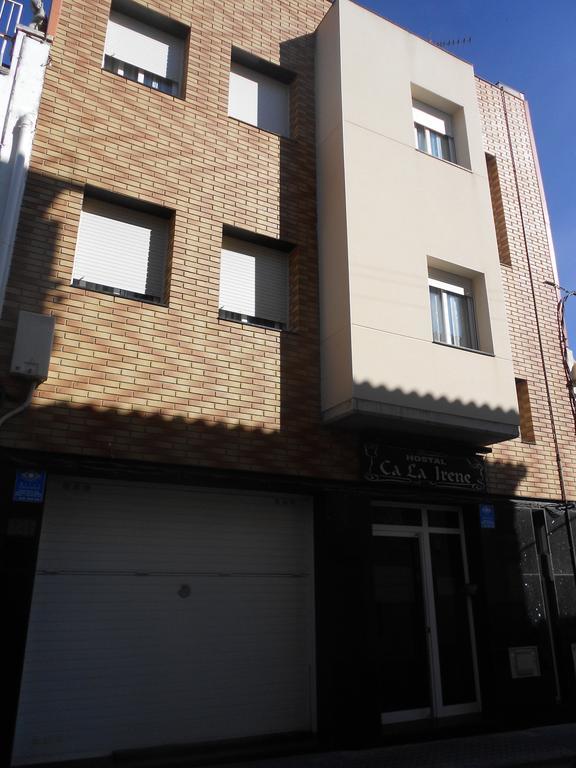 ホテル ホスタル カ ラ イレーネ Sant Vicens De Castellet エクステリア 写真
